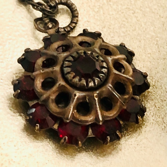 Vintage LIZ PALACIOS Garnet Necklace 🥀 - Picture 5 of 17